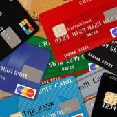 個人再生の前後でクレジットカードは使える？